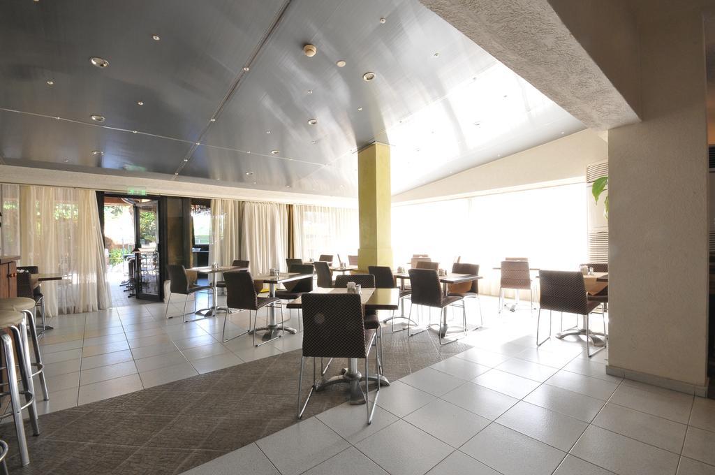 King'S Hotel Paphos Exterior photo